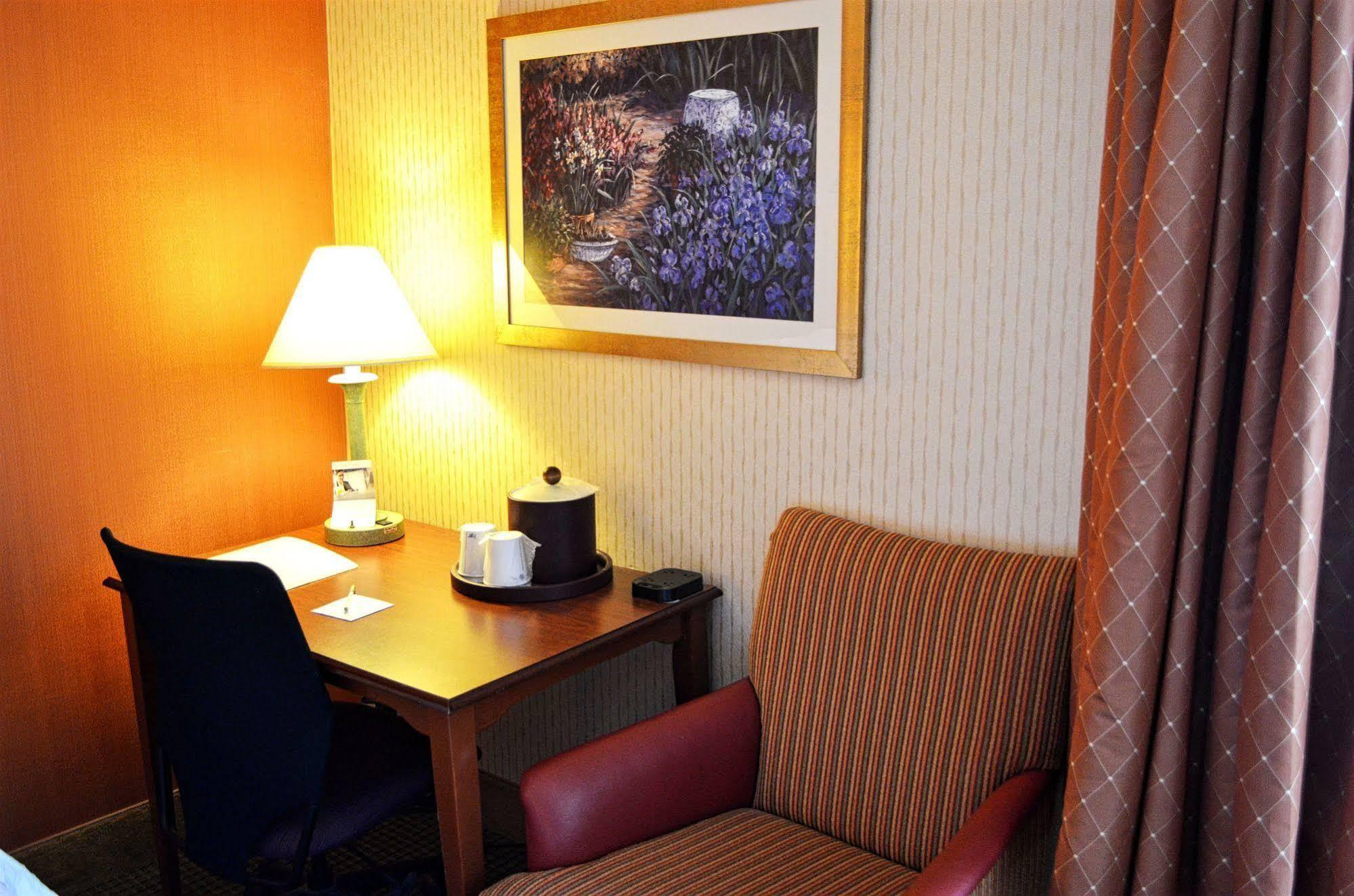 Hampton Inn By Hilton Harrisburg West Mechanicsburg Zewnętrze zdjęcie