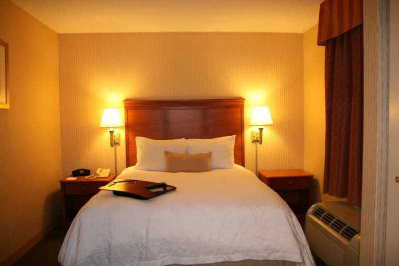 Hampton Inn By Hilton Harrisburg West Mechanicsburg Pokój zdjęcie